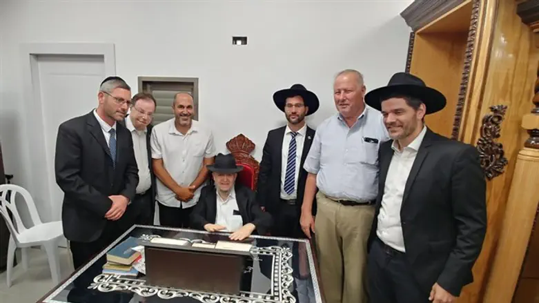 אצל הרב מאזוז