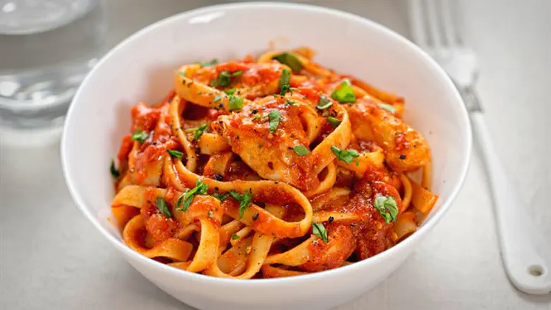 פסטה ברוטב עגבניות