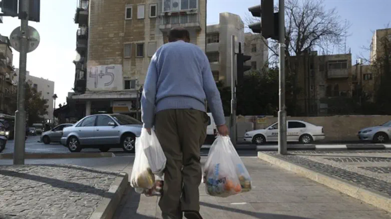 Plastic bags, on their way out?