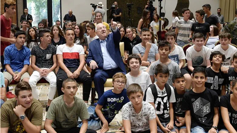 מונדיאל בבית הנשיא