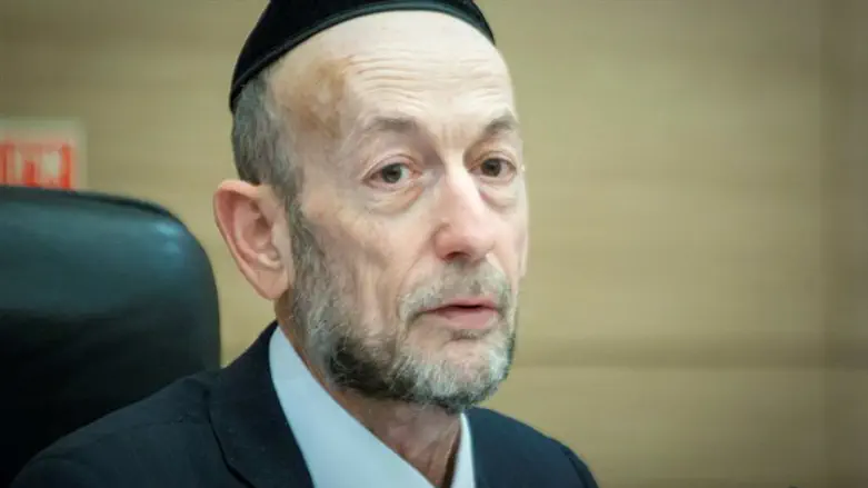 אורי מקלב