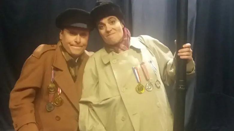 רינה אקרמן (משמאל) עם ד"ר ימימה צוראל