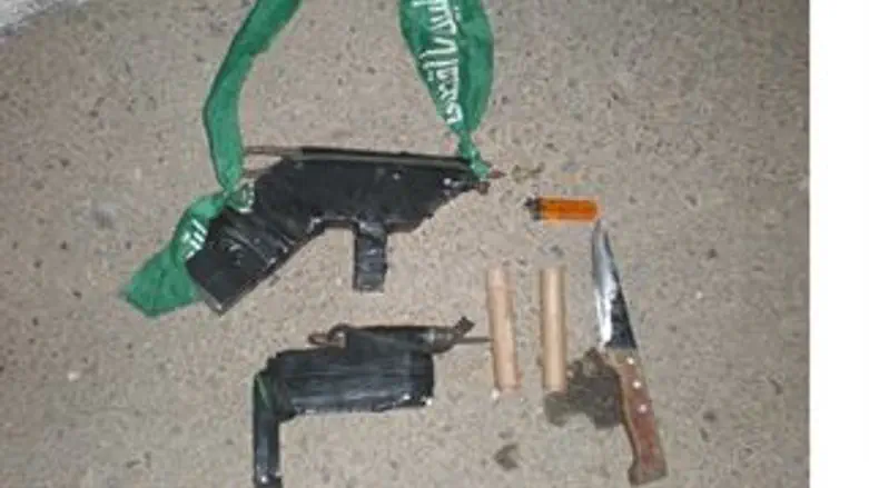 אמצעי הלחימה שנתפסו הערב