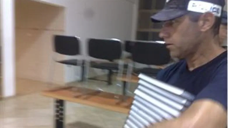 הפשיטה הבוקר