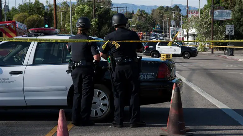 Police outside Trader Joe's