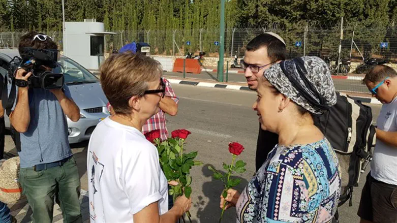 לאה גולדין בבקו''ם