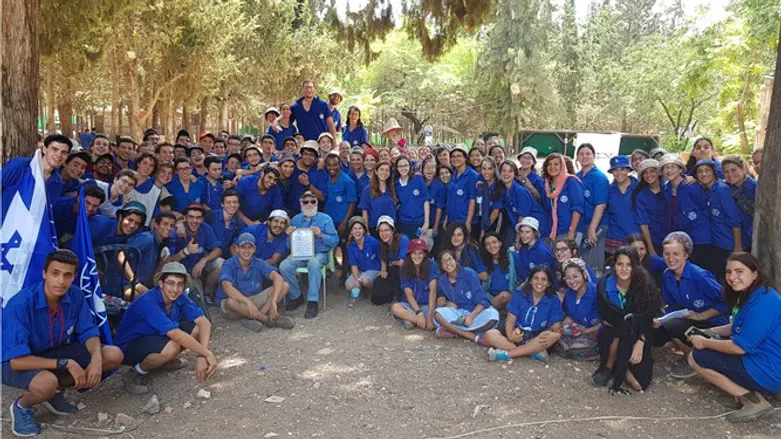 טהרלב עם המדריכים