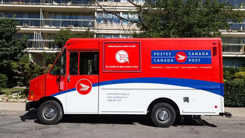 Canada Post van