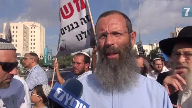 Rabbi Yigal Levenstien