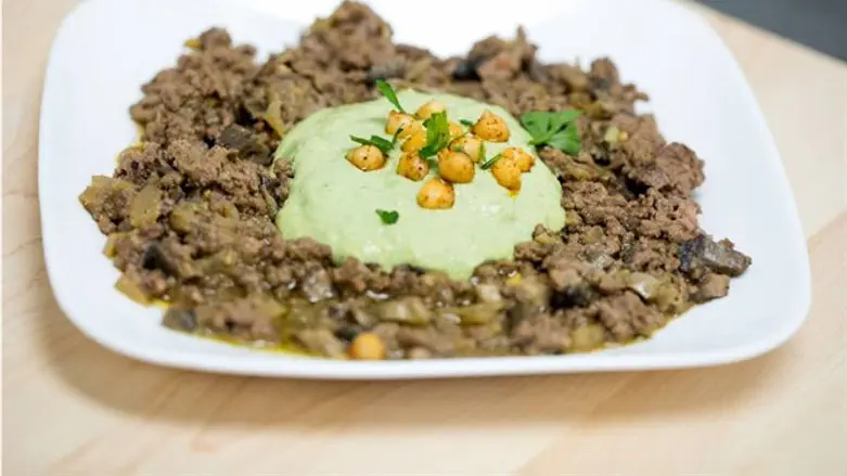 Meat and Hummus