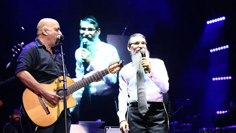 פריד ורובס על הבמה