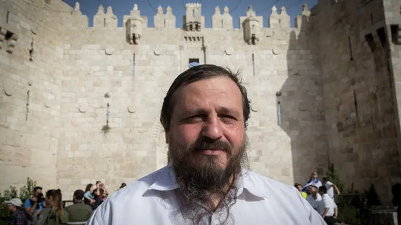 ננזף. אורי רווח