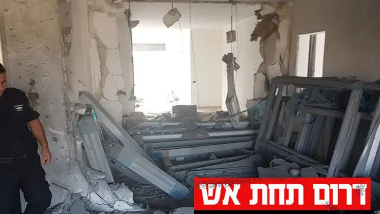 בית שנפגע בעיר שדרות