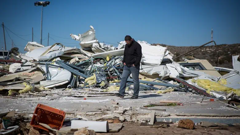התושבים היהודים סבלו, העותרים הערבים לא הרוויחו. הריסות עמונה