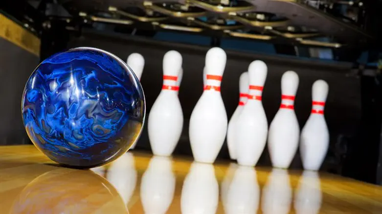Bowling