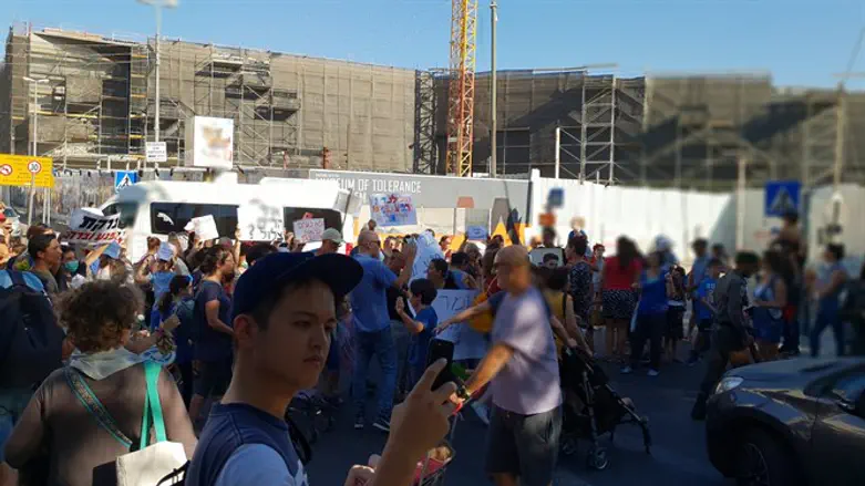 מחאת ההורים והילדים