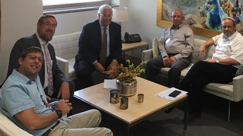 הפגישה אתמול