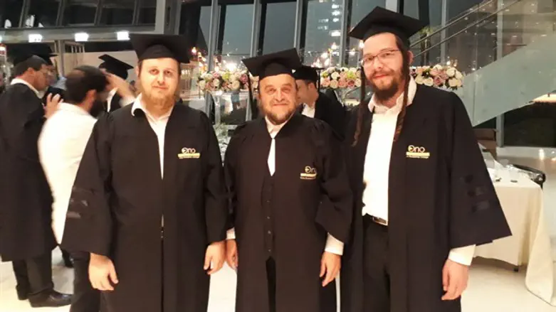 Belz hasidim at graduation