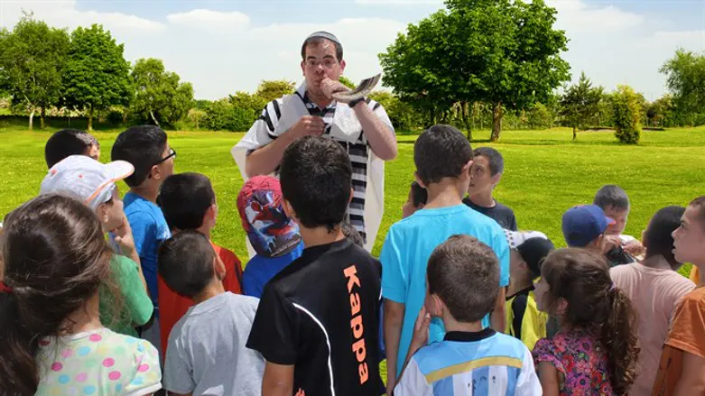 Shofar in the Park