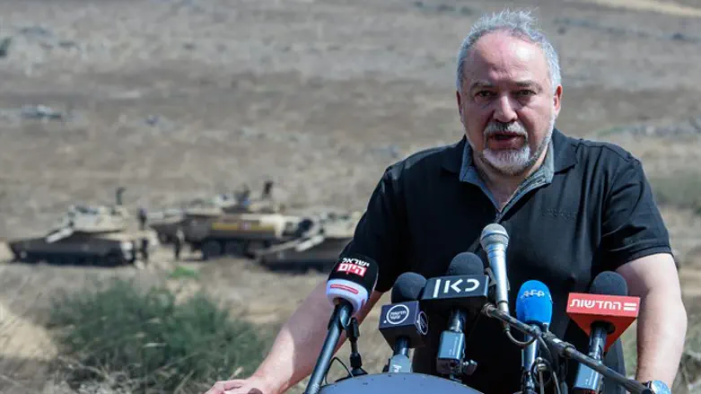 אביגדור ליברמן