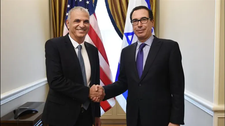Steve Mnuchin (r), Moshe Kahlon (l)