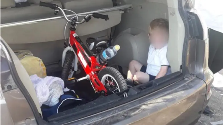 Child found in car trnk