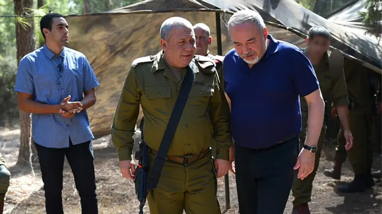 ליברמן בתרגיל