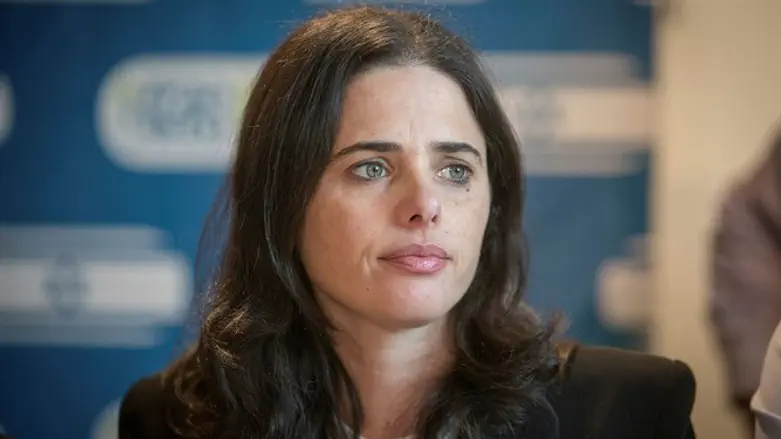 שרת המשפטים