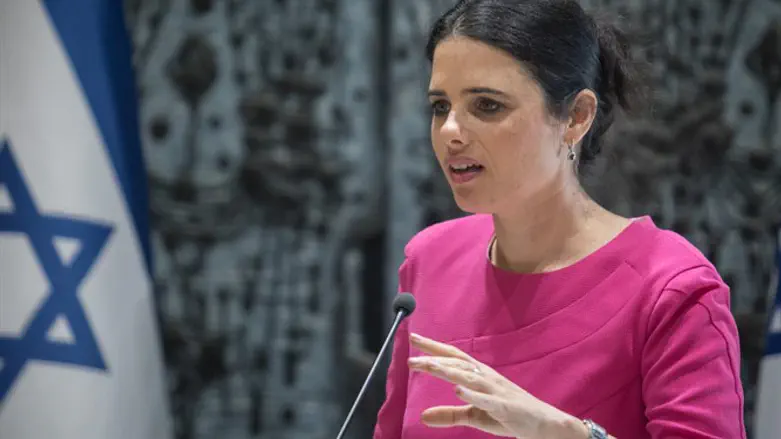 Shaked returns fire