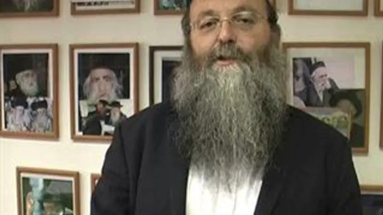 לצמצo ולהצטנע. הרב בורשטיין