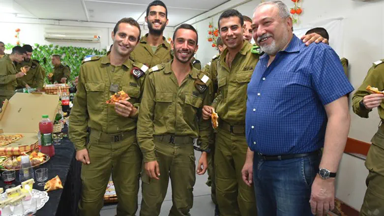 ליברמן היום