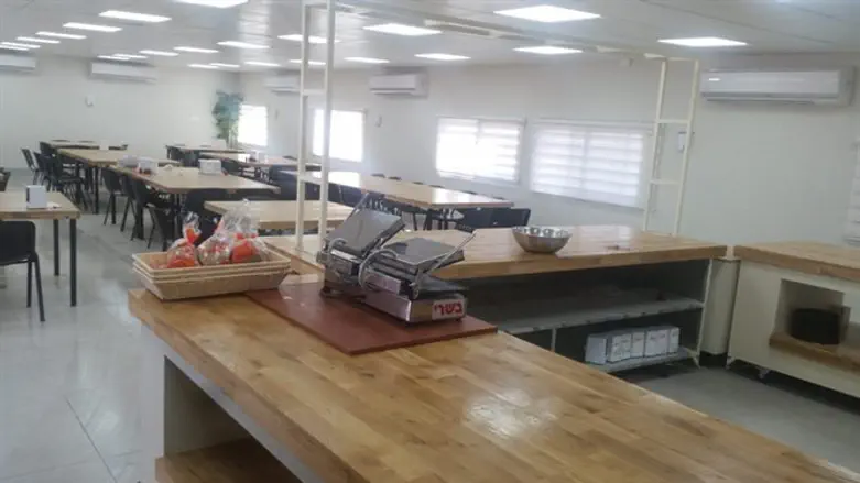 חייל שאוכל טוב ומרגיש שדואגים לו - יתפקד טוב