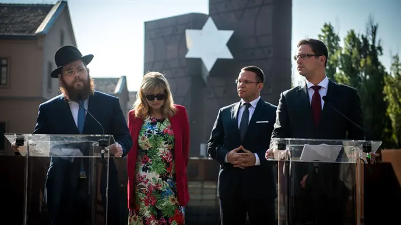 מנכ״ל משרד רה״מ ההונגרי והרב כובש