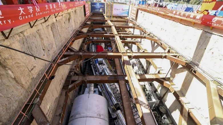 Light Rail construction