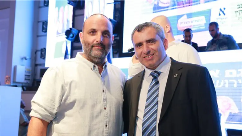 "אלקין היחיד שיוכל לשבת בקואליציה עם כולם". אייזנר עם אלקין