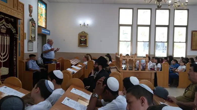 מלול עם התלמידים