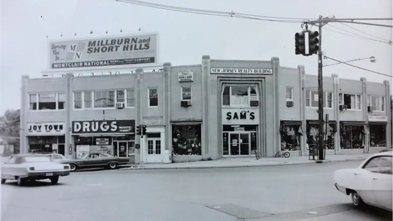 Sam’s storefront, circa 1968.