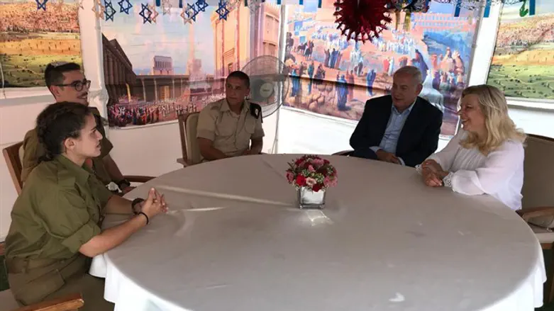 Netanyahu's sukkah before holiday