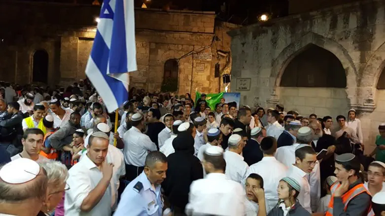 הקפות שניות ברחוב הגיא