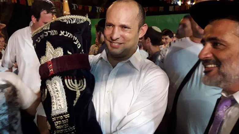 Нафтали Беннет