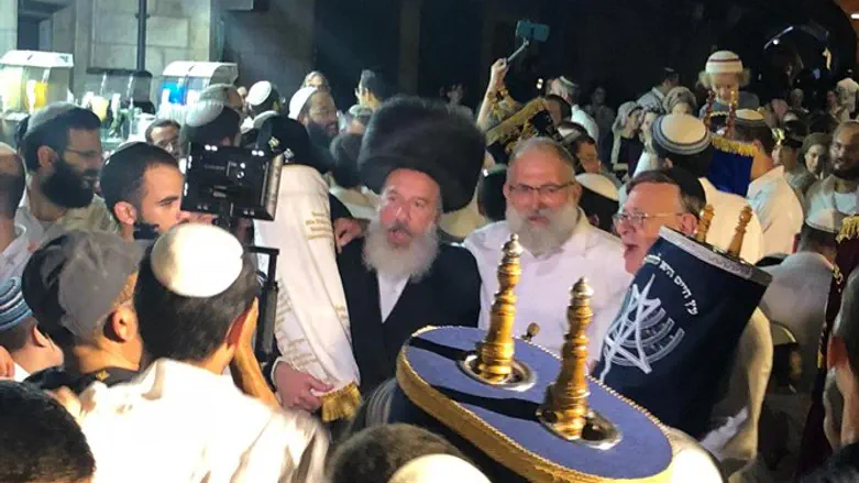 יוסי דייטש בהקפות השניות