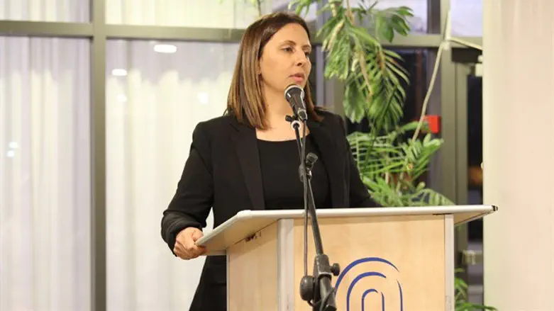 השרה גמליאל בכנס ההשקה של המיזם