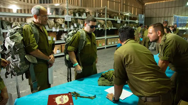 "אחרי מלחמת לבנון השנייה הבינו שמילואים זה לא מובן מאליו". חיילים בשירות מילואים. ארכיון