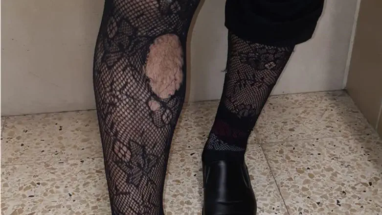 הגרביונים בהן הוסתרו הציפורים