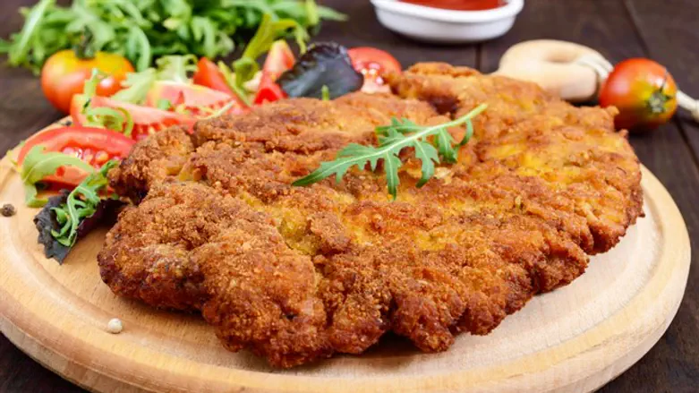 שניצל מגה קריספי