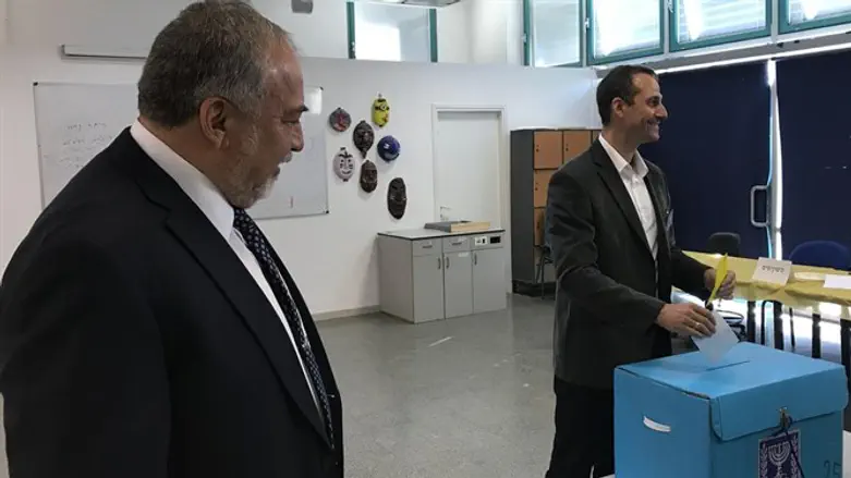 ליברמן היום