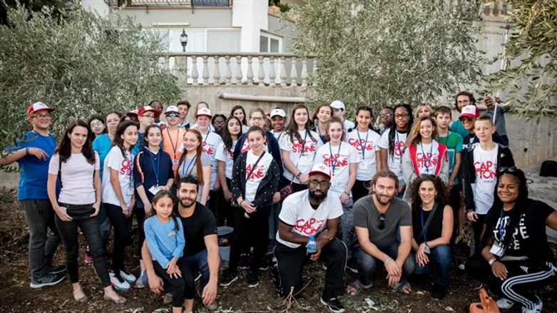 Hebrew Public graduates in Israel