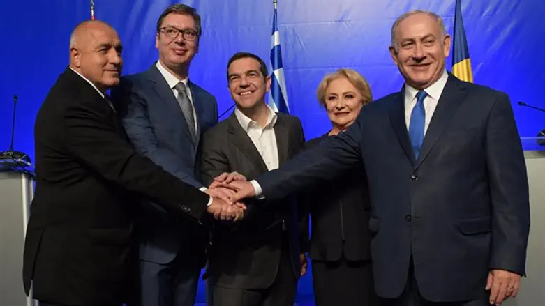 נתניהו בפסגת פורום קראיובה