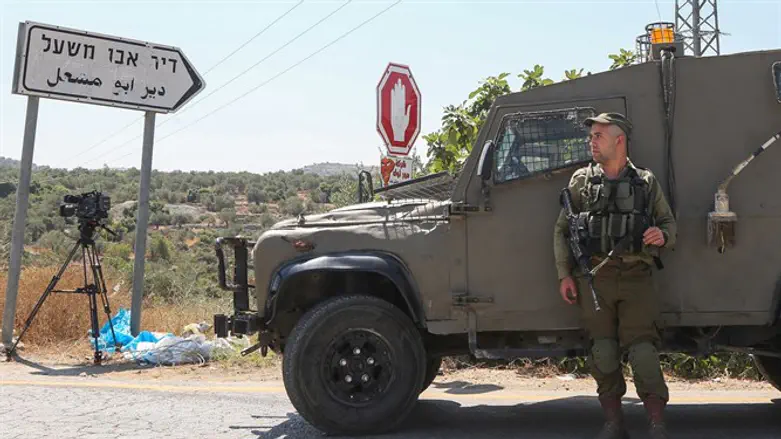Entrance, Deir Abu Mashaal