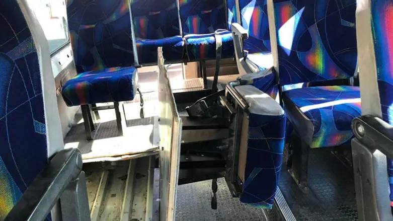 כיסאות גבוהים מידי